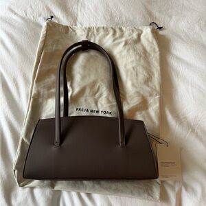 Freja Caroline Bag in Espresso